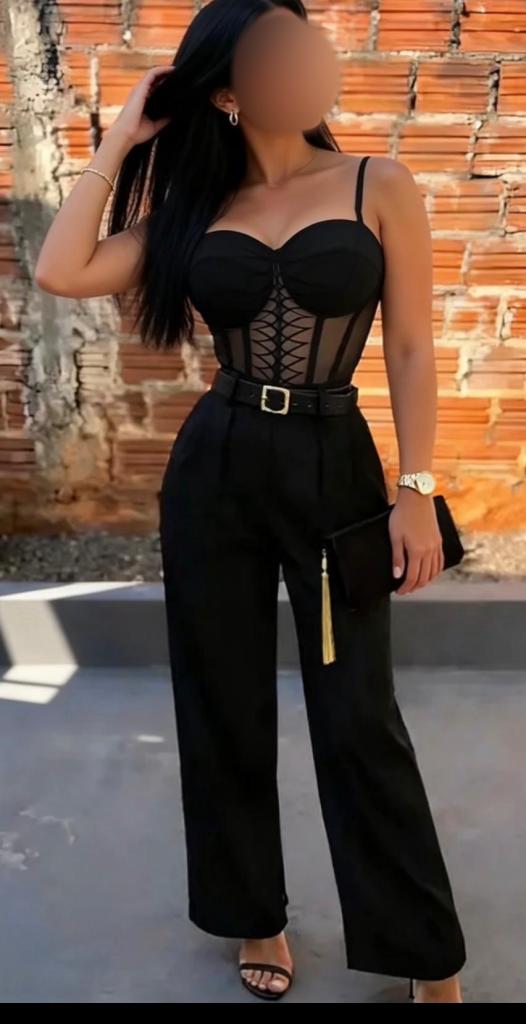 Chica busca chico en Ibiza: 