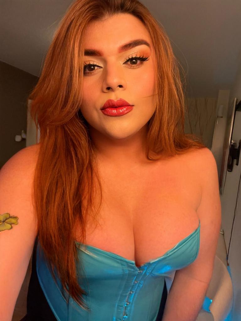 605442358: Travesti en Álava