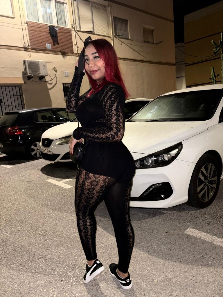 632951542: Chica busca chico en La Coruña
