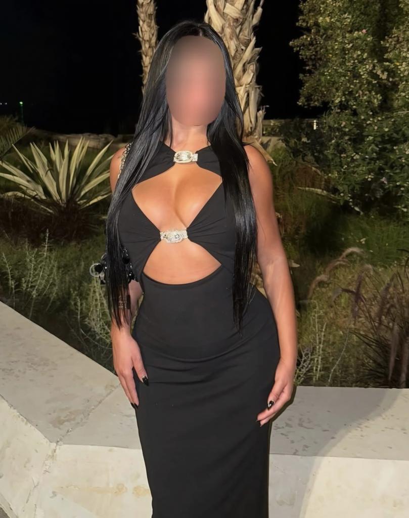 651417406: Chica busca chico en Barcelona
