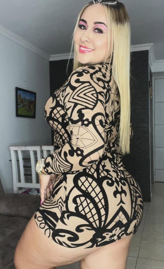 Chica busca chico en Barcelona: 