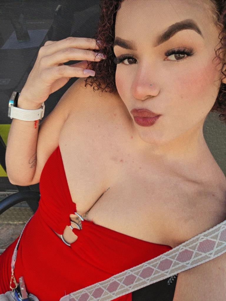 624453547: Chica busca chico en Cádiz