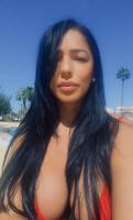 692385780: Chica busca chico en Alicante