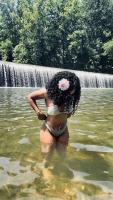 643206139: Chica busca chico en Sevilla