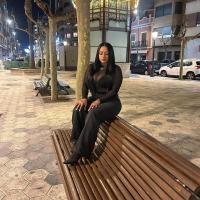 637258320: Chica busca chico en Málaga