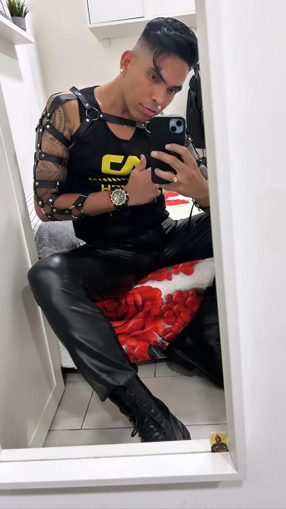 692788003: Chico busca chica en Mallorca