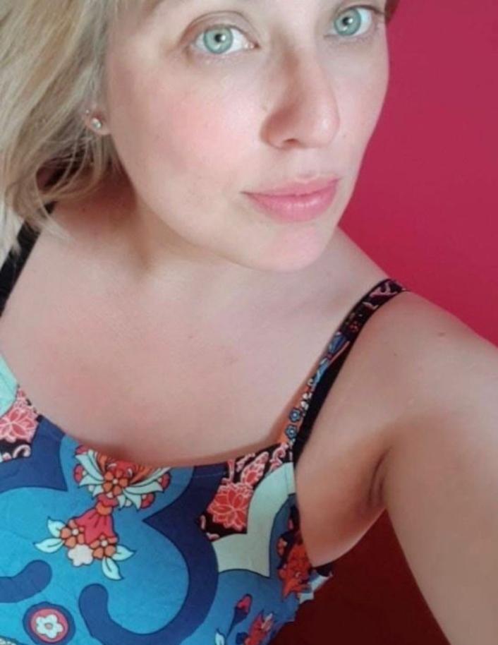 Chica busca chico en Cádiz: 
