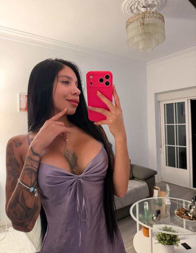 Chica busca chico en Cádiz: 