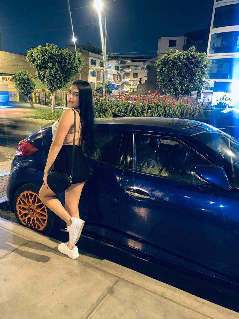 Chica busca chico en Granada: 