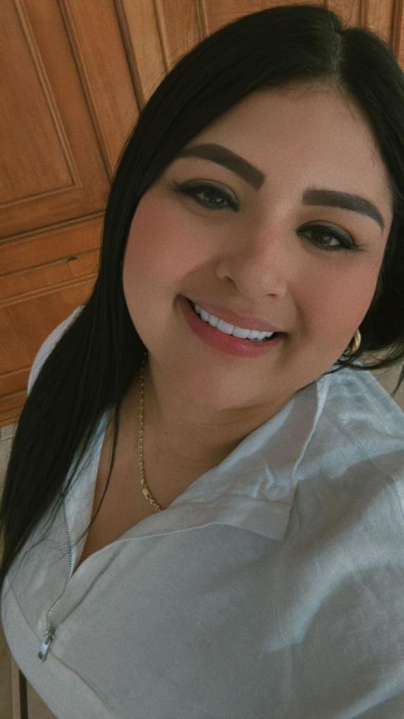 641303287: Chica busca chico en Murcia