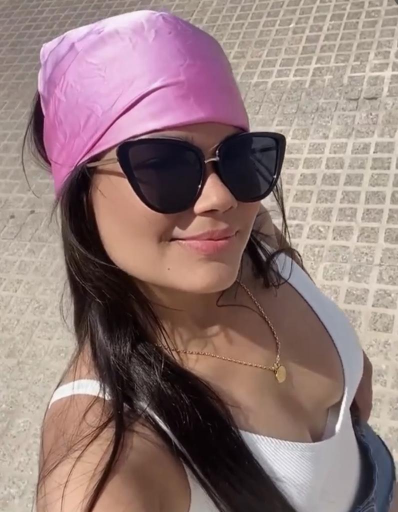 Chica busca chico en Cádiz: 
