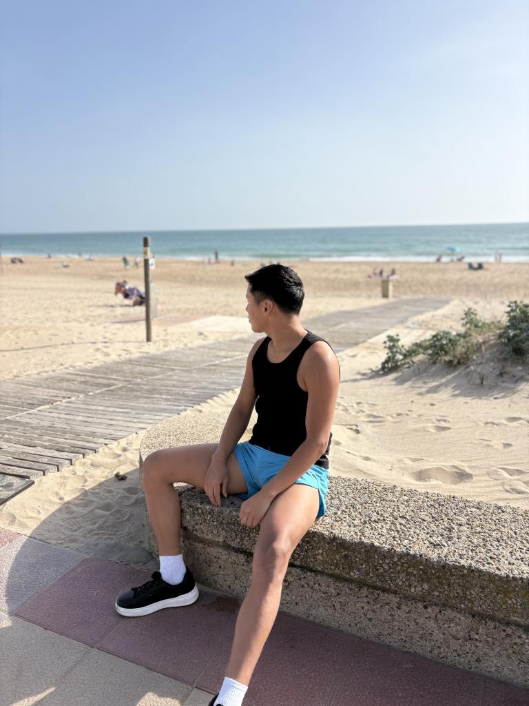 631232992: Chico busca chica en Barcelona