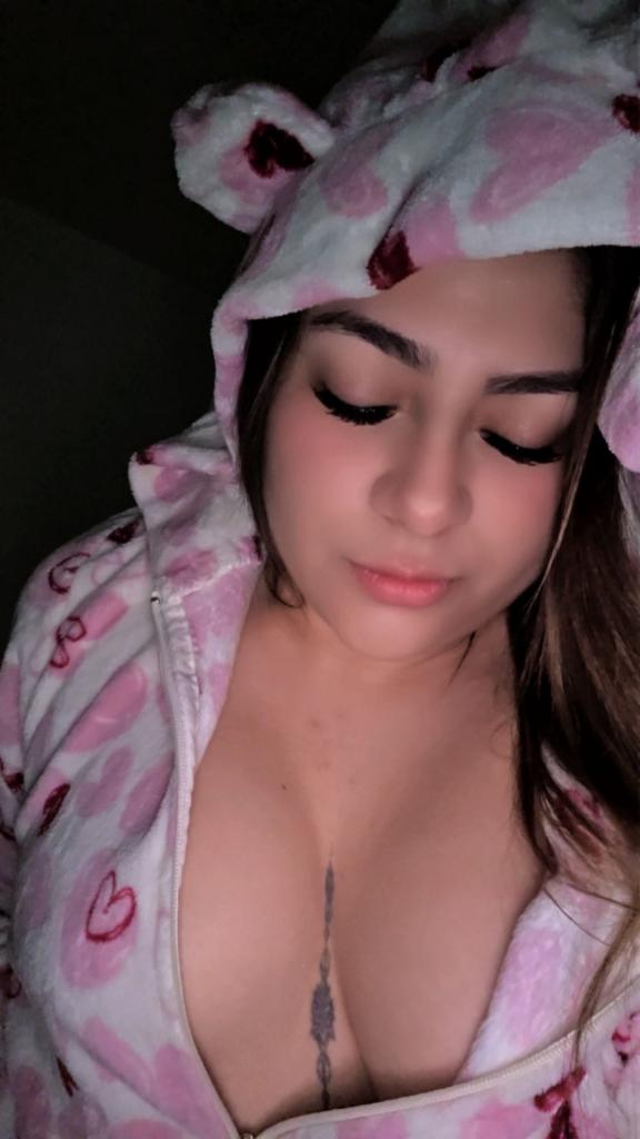 Chica busca chico en Granada: 
