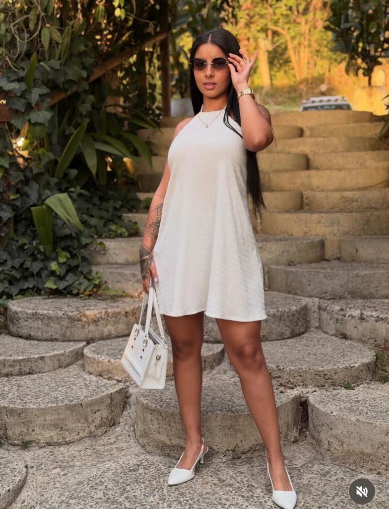 Chica busca chico en Tenerife: 