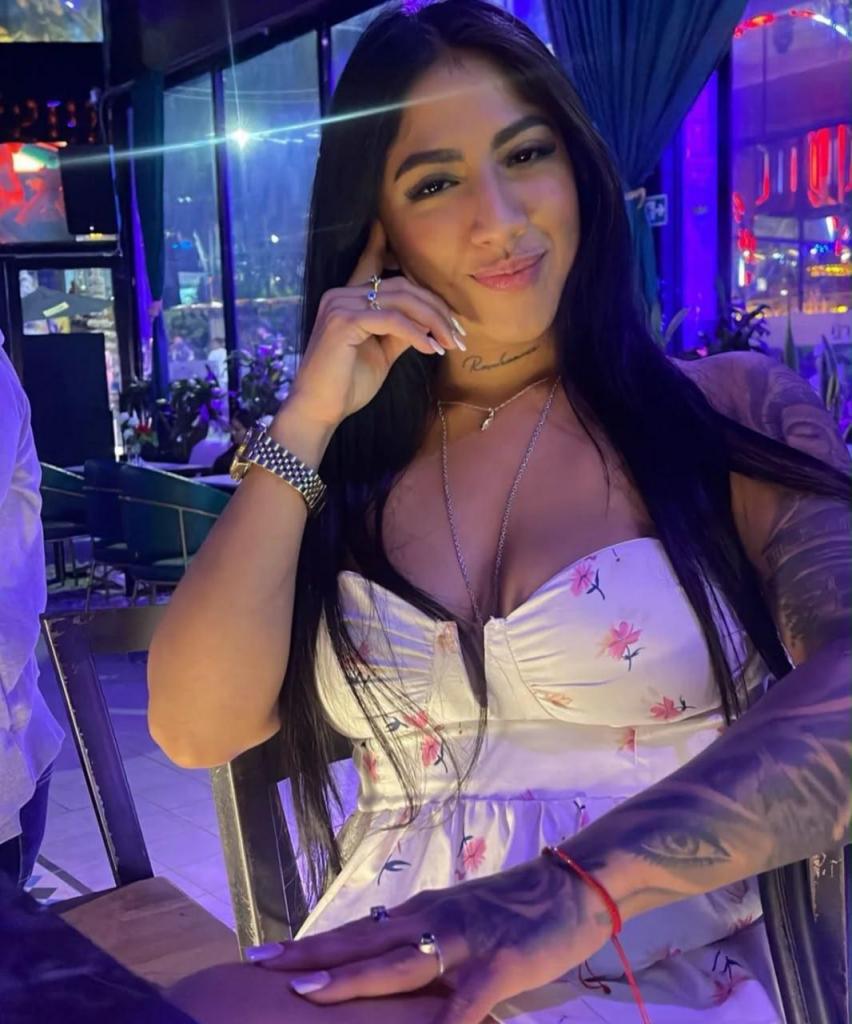 Chica busca chico en Barcelona: 