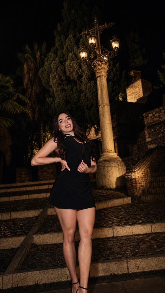 666314466: Chica busca chico en Ibiza