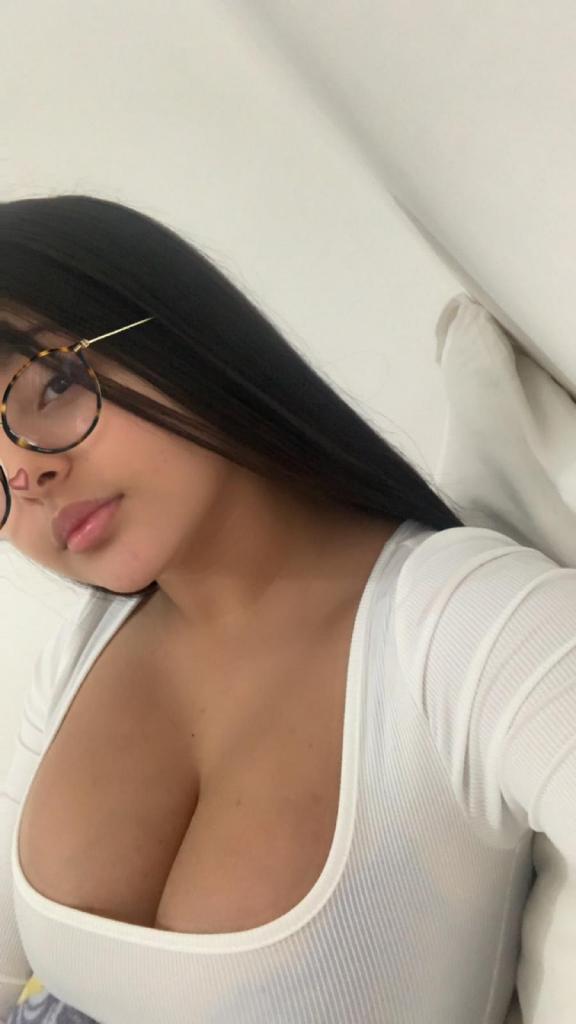 612483168: Chica busca chico en Murcia