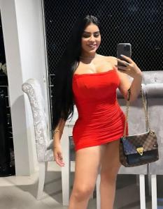 655699529: Chica busca chico en Granada