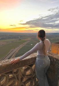 603947361: Chica busca chico en Cádiz