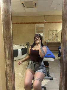 672583493: Chica busca chico en Tenerife