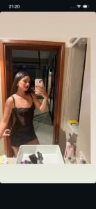 613457854: Chica busca chico en Granada