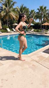 653464676: Chica busca chico en Lugo
