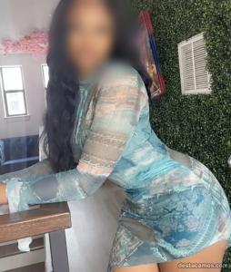 672369435: Chica busca chico en Málaga