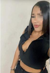 697624169: Chica busca chico en Málaga