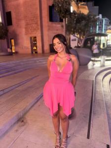 661772675: Chica busca chico en Barcelona