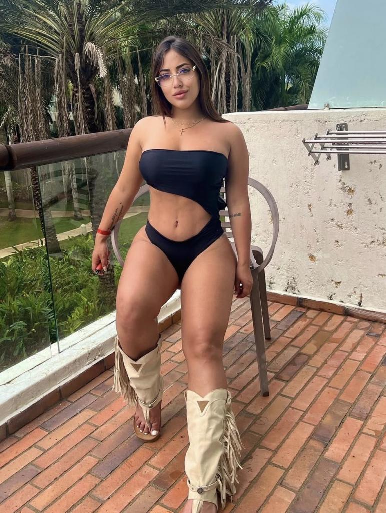 Chica busca chico en Mallorca: 