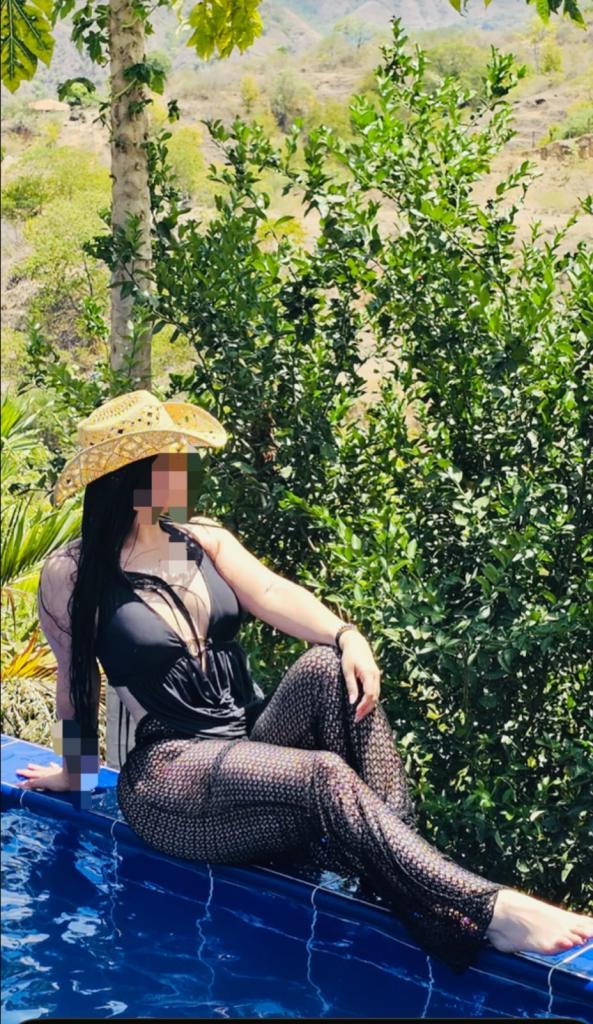 Chica busca chico en Tenerife: 