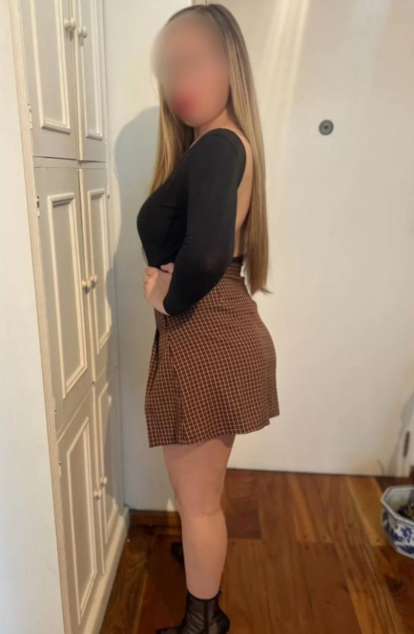 677328850: Chica busca chico en Navarra