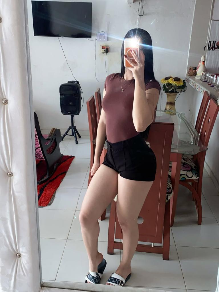 604214067: Chica busca chico en Tenerife