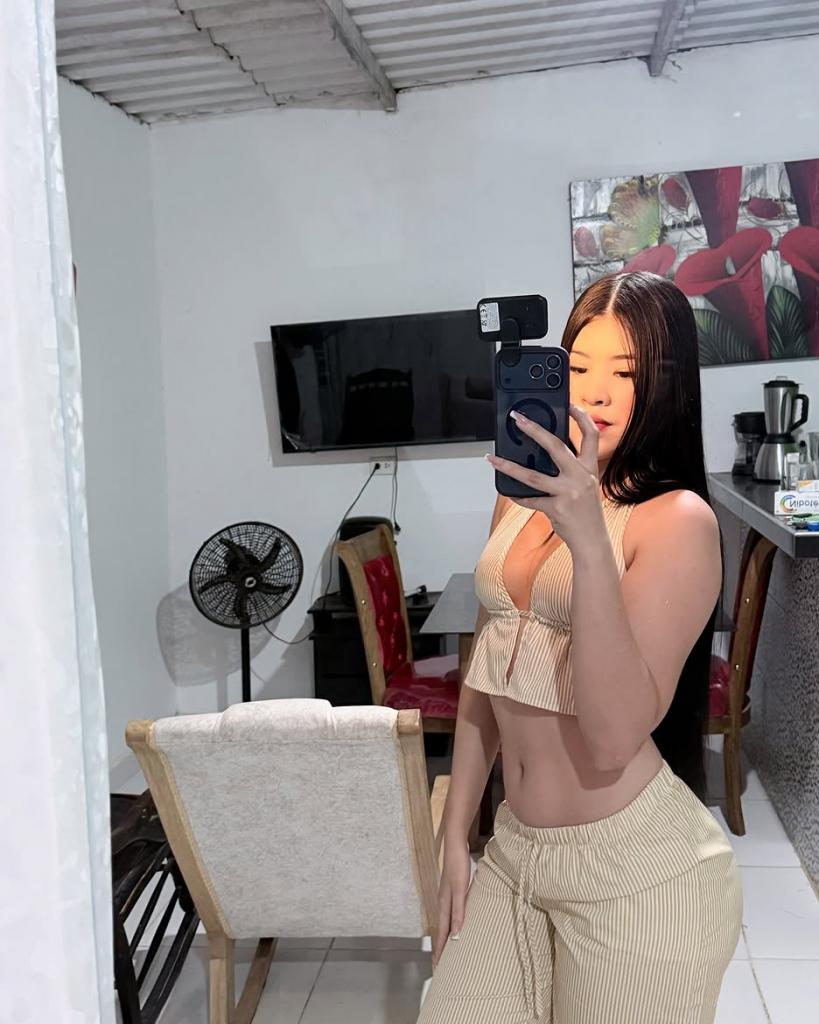 604214067: Chica busca chico en Tenerife