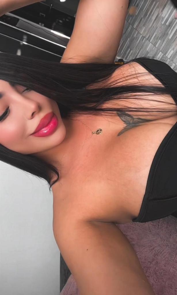 Chica busca chico en Barcelona: 
