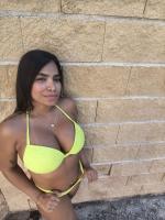 664874220: Chica busca chico en Madrid