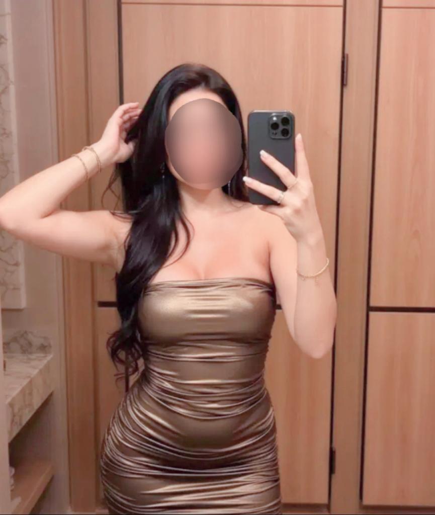671503480: Chica busca chico en La Coruña