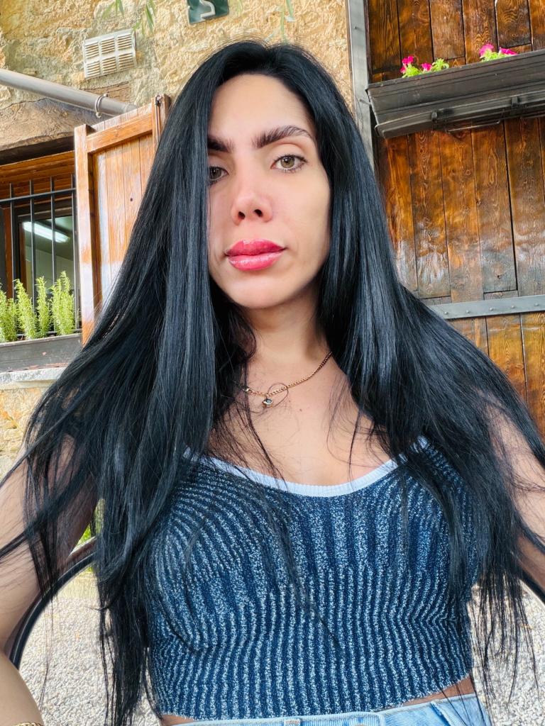 672695743: Transexual en Barcelona