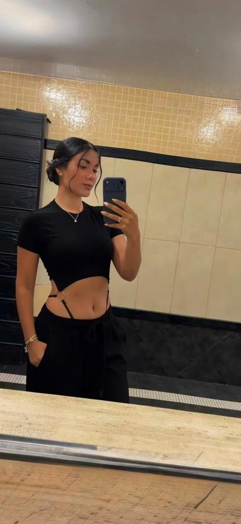 Chica busca chico en Tenerife: 