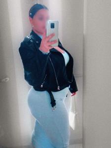 Chica busca chico en Almería: 