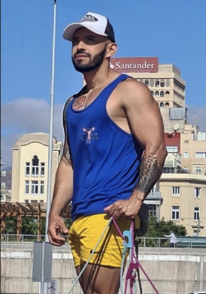 623495018: Chico busca chica en Badajoz