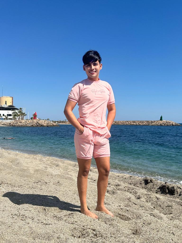 670729489: Chico busca chica en Asturias