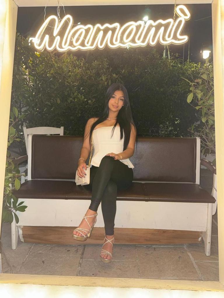 Chica busca chico en Mallorca: 