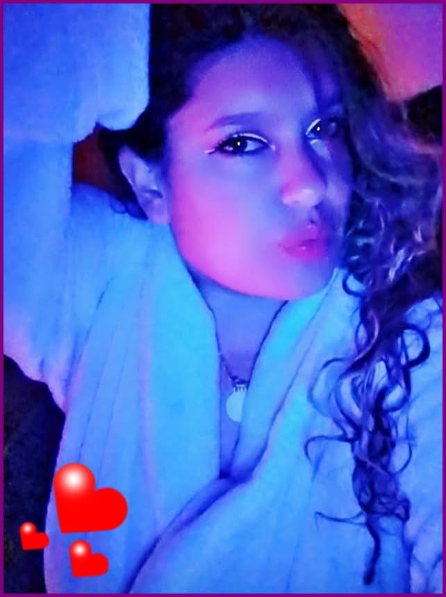 Chica busca chico en Granada: 