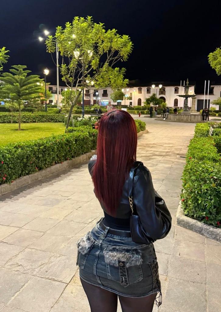 Chica busca chico en Valencia: Chica busca chico