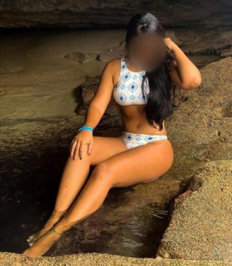 614077079: Chica busca chico en Murcia