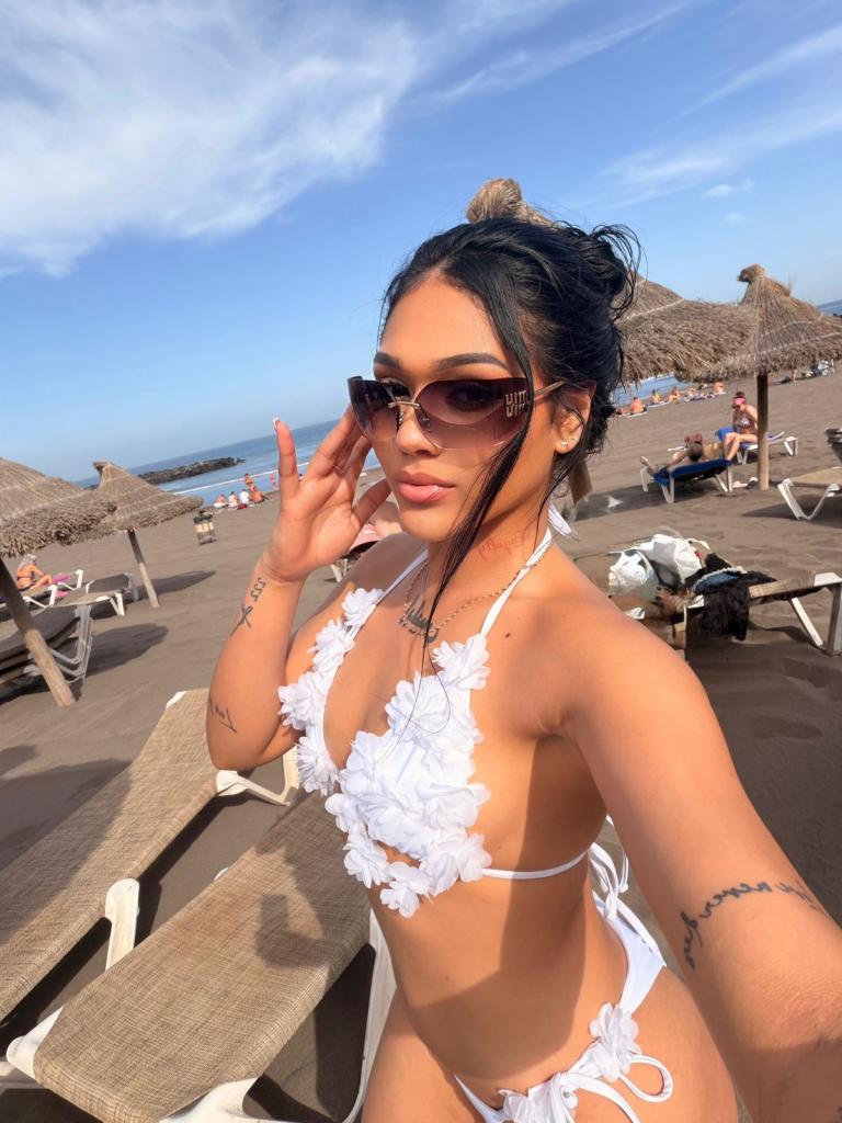 Chica busca chico en Tenerife: 