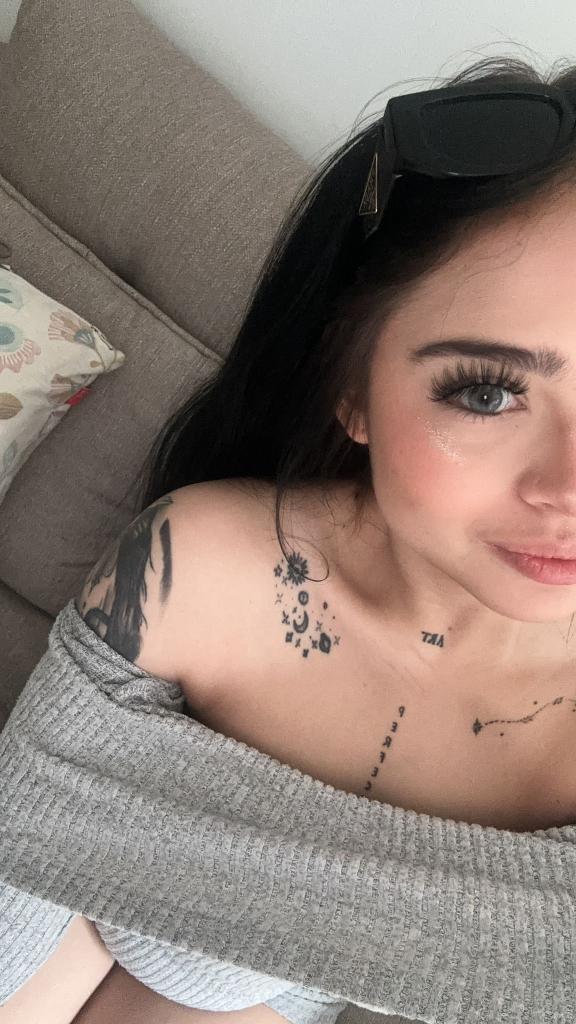 667412213: Chica busca chico en Pontevedra