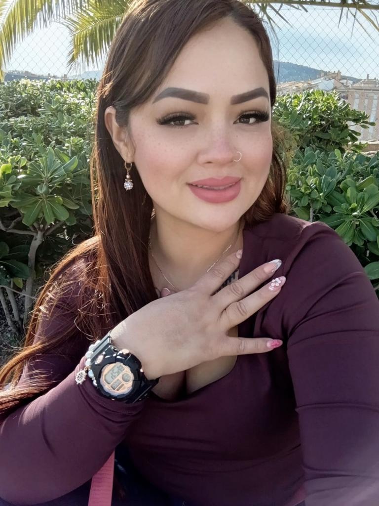 Chica busca chico en Mallorca: 