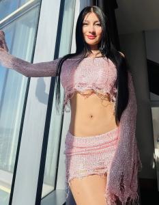 697961546: Chica busca chico en Barcelona